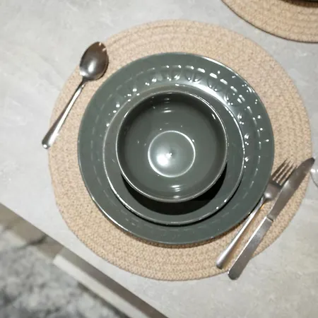 - Meets Nature - Riverside - Sleeps 8 - Balcony