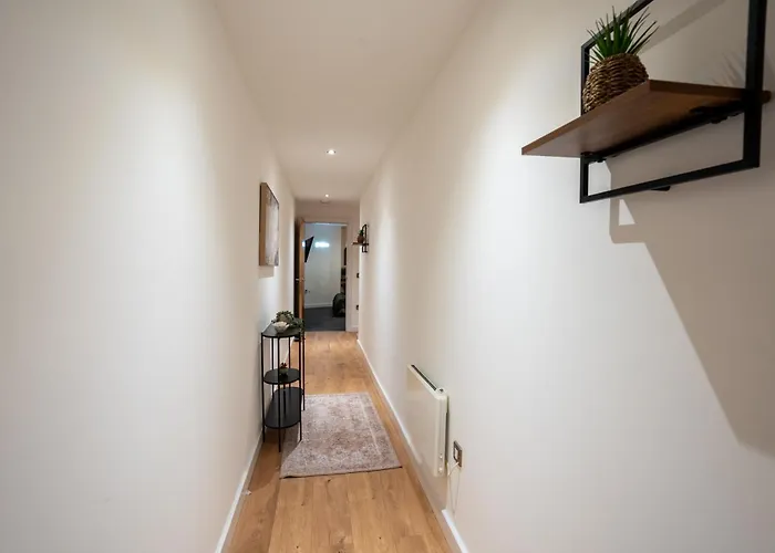 Appartement - Meets Nature - Riverside - Sleeps 8 - Balcony Leeds (West Yorkshire)