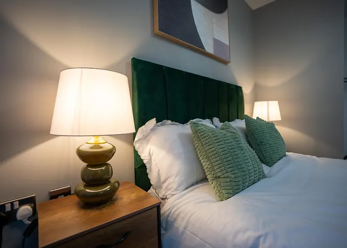 Apartamento - Meets Nature - Riverside - Sleeps 8 - Balcony Leeds (West Yorkshire)